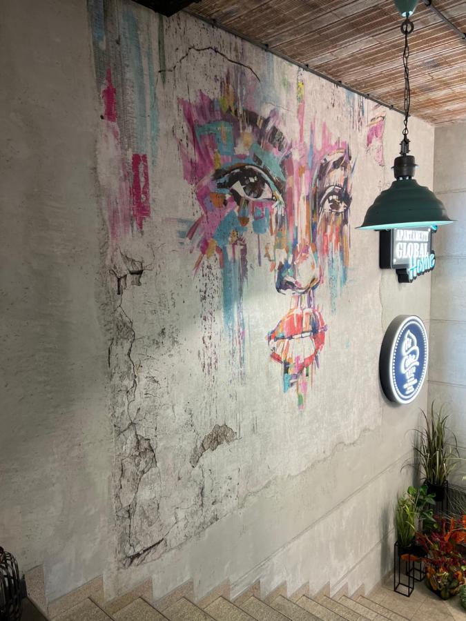 Global Home - Aparthotel - No Contact Check In ミエレツ エクステリア 写真